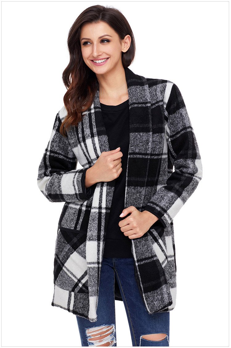 Size M Winter new women plaid cardigan long sleeve large size women's Coat
