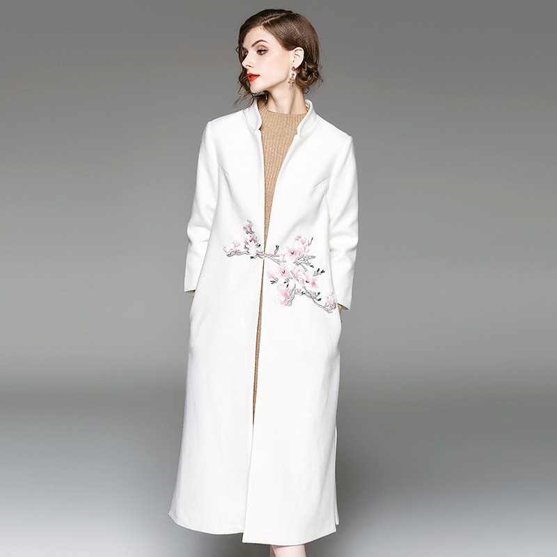 Size M White Women Embroidered Wool Coat
