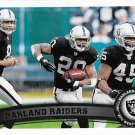 Oakland Raiders 2011 Topps #52 Football Team Card