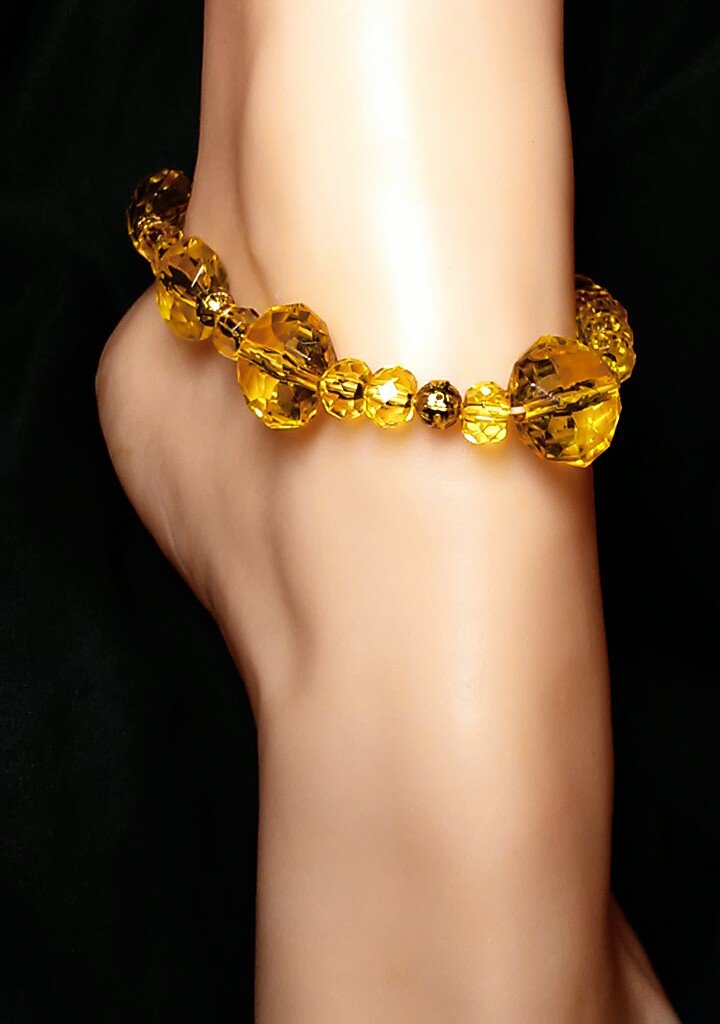 Yellow Chucky Gold Anklet