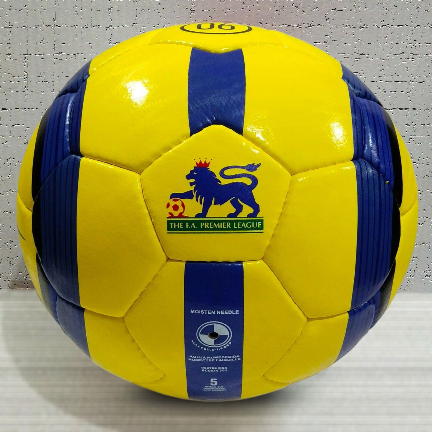 total 90 aerow soccer ball
