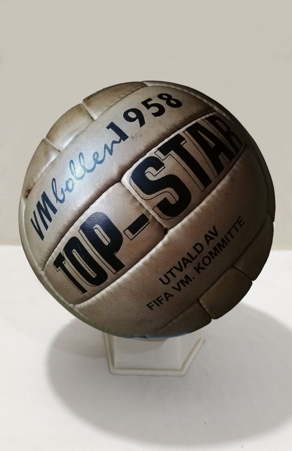 THE TOP STAR VM BALLOON | CLASSIC MATCH BALL | LEATHER SOCCER BALL | WC-1958
