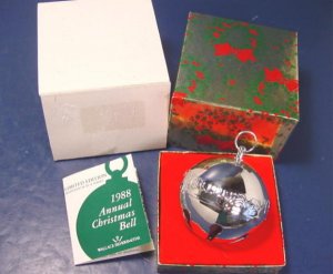 1988 Wallace Silversmiths silver Christmas sleigh bell bells balls ornament 18th annual silverplate