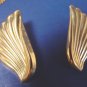 Vintage Avon Soft Sculpture necklace 1987 and pierced earrings goldtone metal