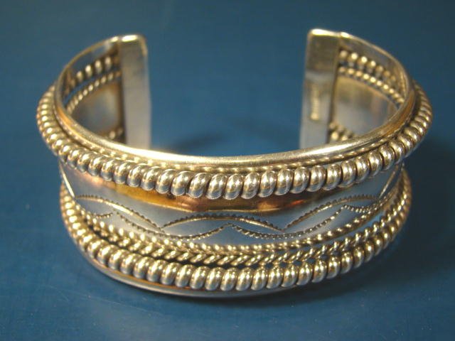 Navajo Indian TAHE Native American artist sterling silver cuff bracelet ...