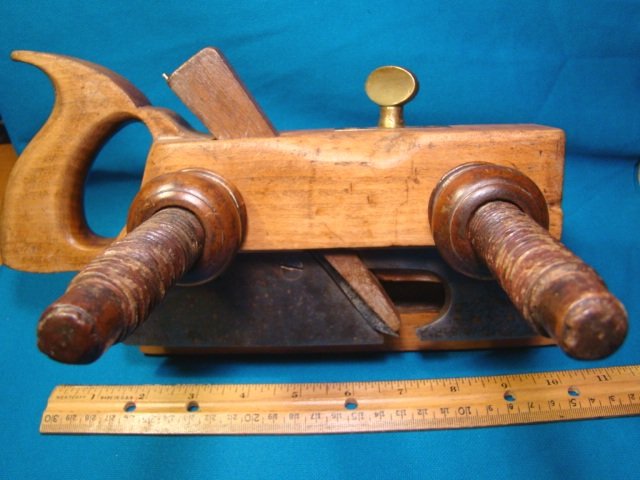 Antique Ohio Tool Co. no. 97 wood working plow plane early woodworking