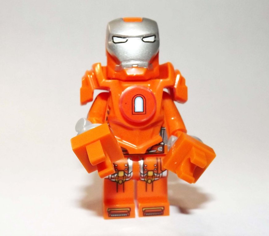 Iron-Man MK 26 Peacemaker Marvel Custom minifigure with case building movie toy figure
