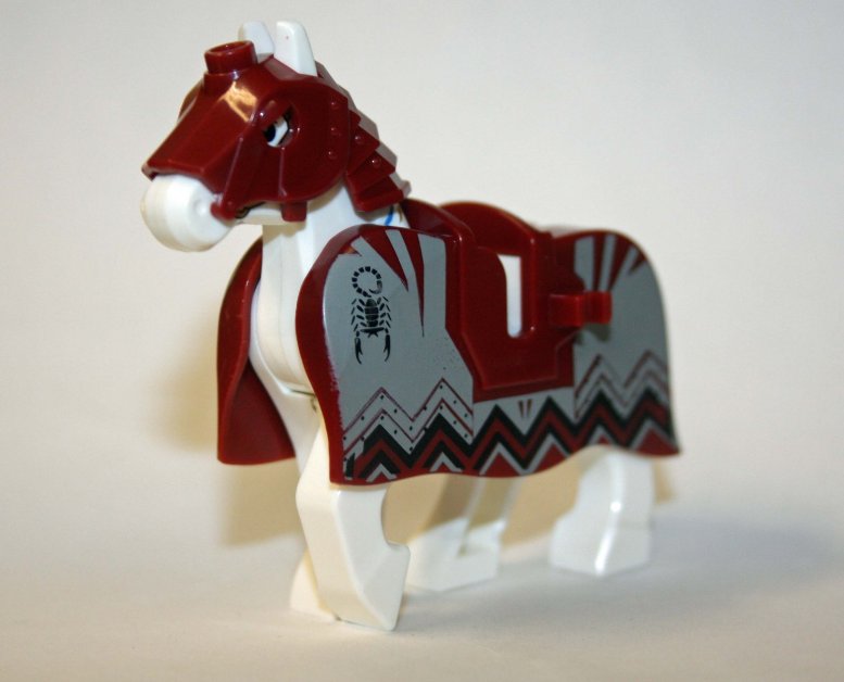 White Knight Horse Red Armor Custom minifigure movie building toy figure