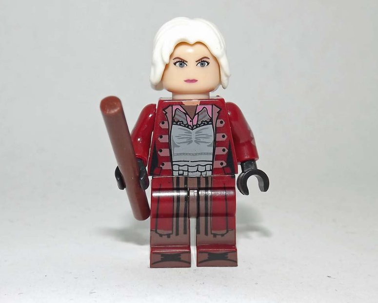 Madame Hooch Harry Potter v2 Custom minifigure movie building toy figure