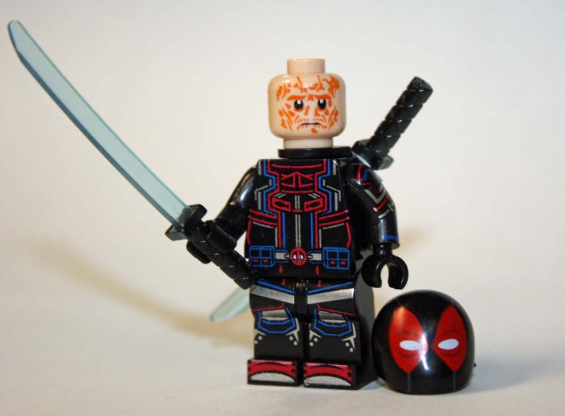 Deadpool Tron Marvel minifigure Comic building toy figure