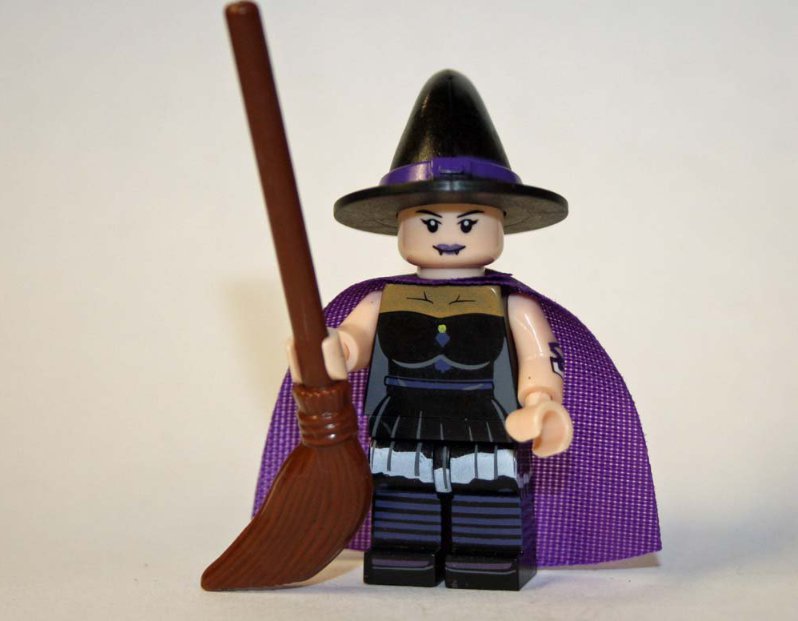 Vampire WitchCustom minifigure horror movie building halloween toy figure
