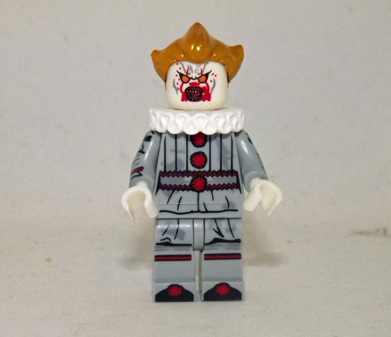 Pennywise Custom minifigure Stephen King horror movie building toy figure