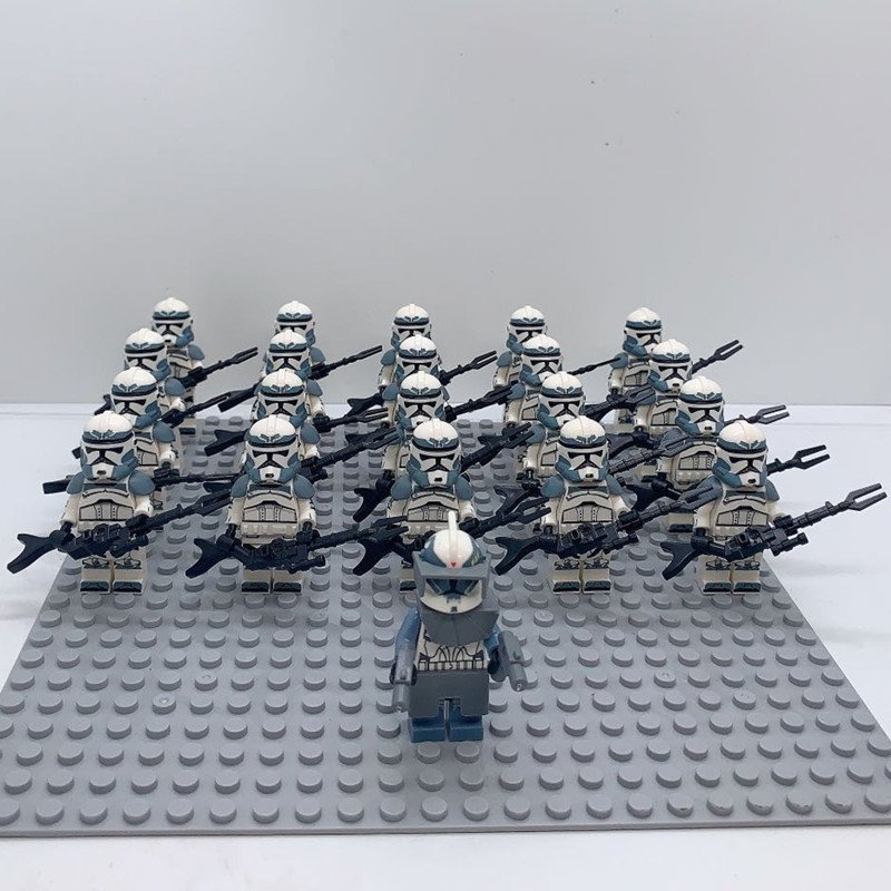 21pcs Clone Trooper Boost Commander Wolfe Minifigures Lego Compatible