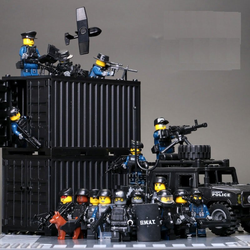 S.W.A.T Combating Piracy Port raids Minifigures Lgeo Compatible Police