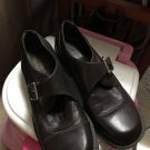 White Mountain 7 1/2 M Brown Shoes