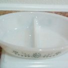 Glasbake J2352 Jeanette Green Daisy Pattern Divided Casserole Vintage