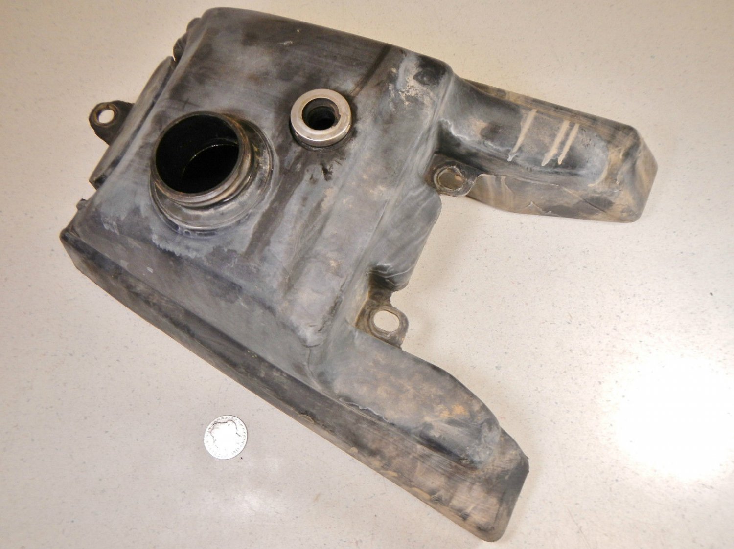 94 KAWASAKI BAYOU KLF220 GAS FUEL PETROL TANK