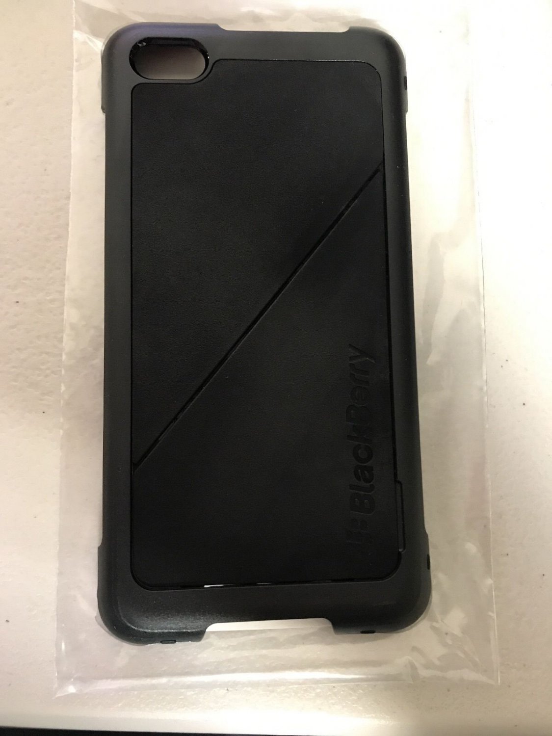 Blackberry Z30 Ultra-Thin Transform Shell / Case NFC Friendly - Black