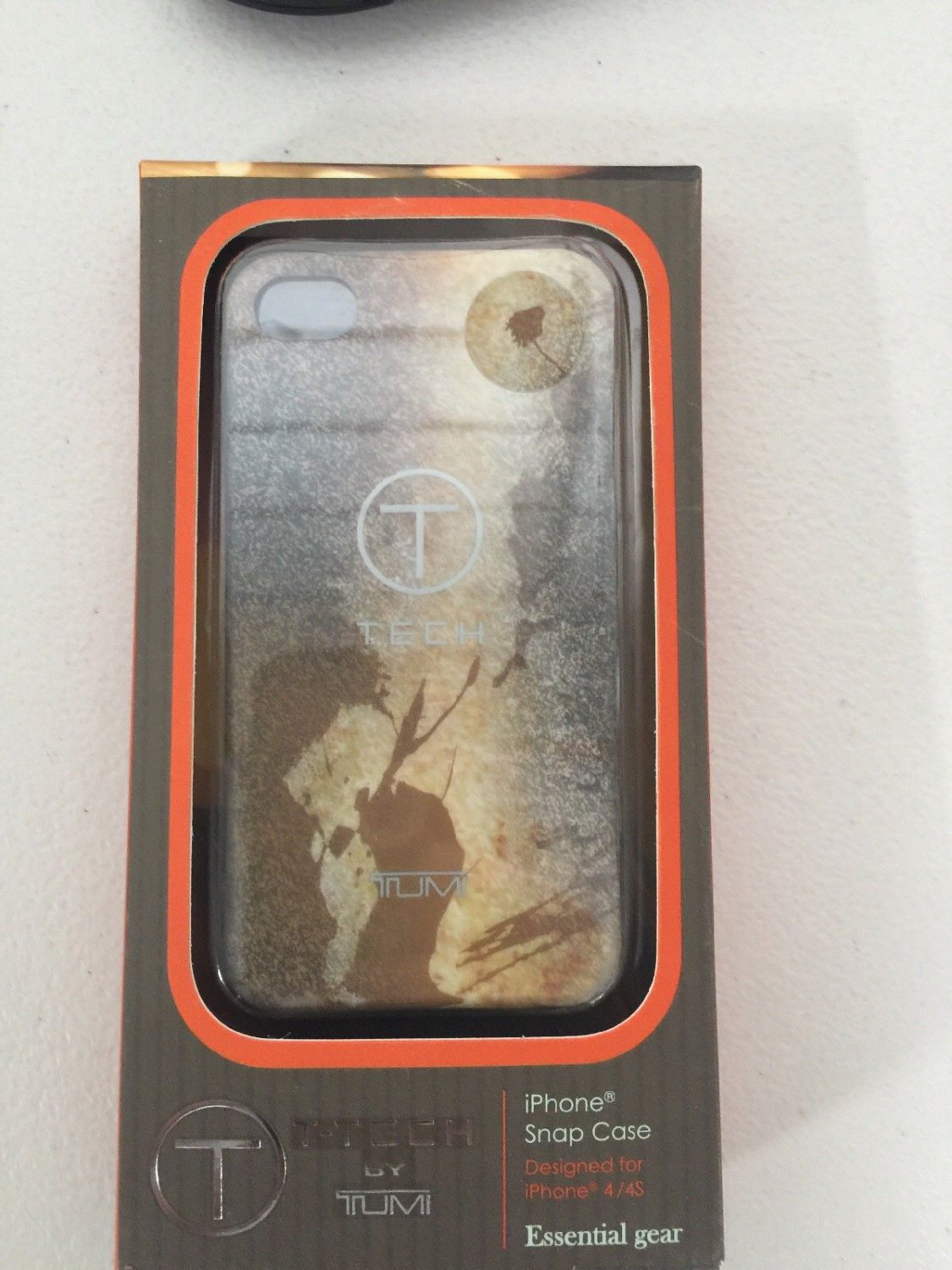 T-Tech by Tumi Snap Case for iPhone 4 / 4S - Varigated Tan - New