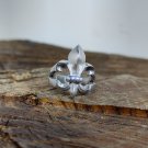Fleur de lys silver signet ring - gothic flower symbol hand adornment ancient coat of arms sigil