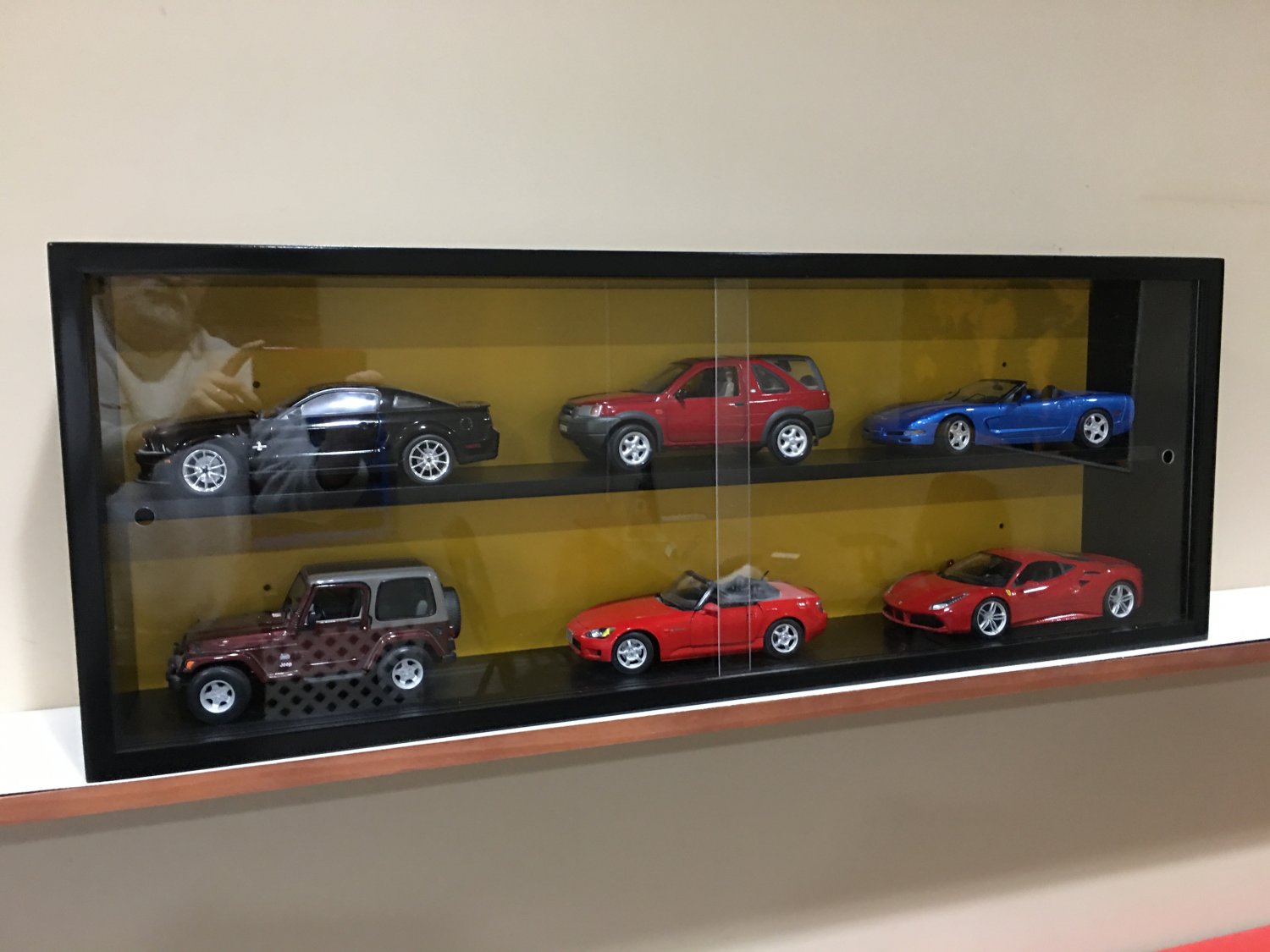 Display case shelves for diecast collectibles cars (1/18) & others 2C2C1