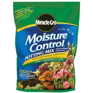 Miracle-Gro Moisture Control Potting Mix - 8 Quart