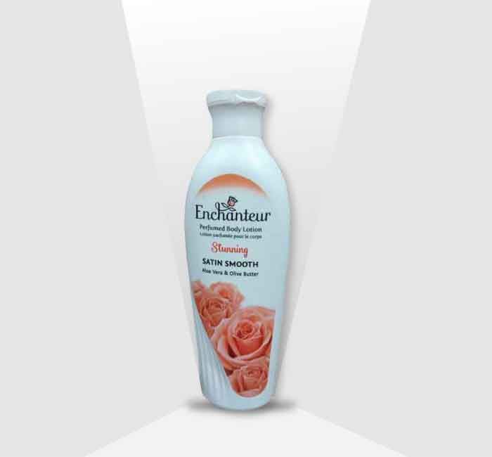 250 ML OF ENCHANTEUR STUNING SATIN SMOOTH PREFUMED BODY LOTION