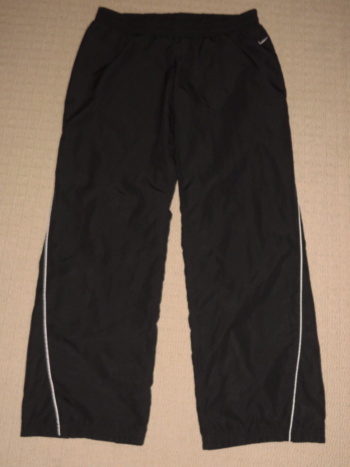 Womens Nike The Athletic Dept Windbreaker Pants Large 12-14 Black White Nylon