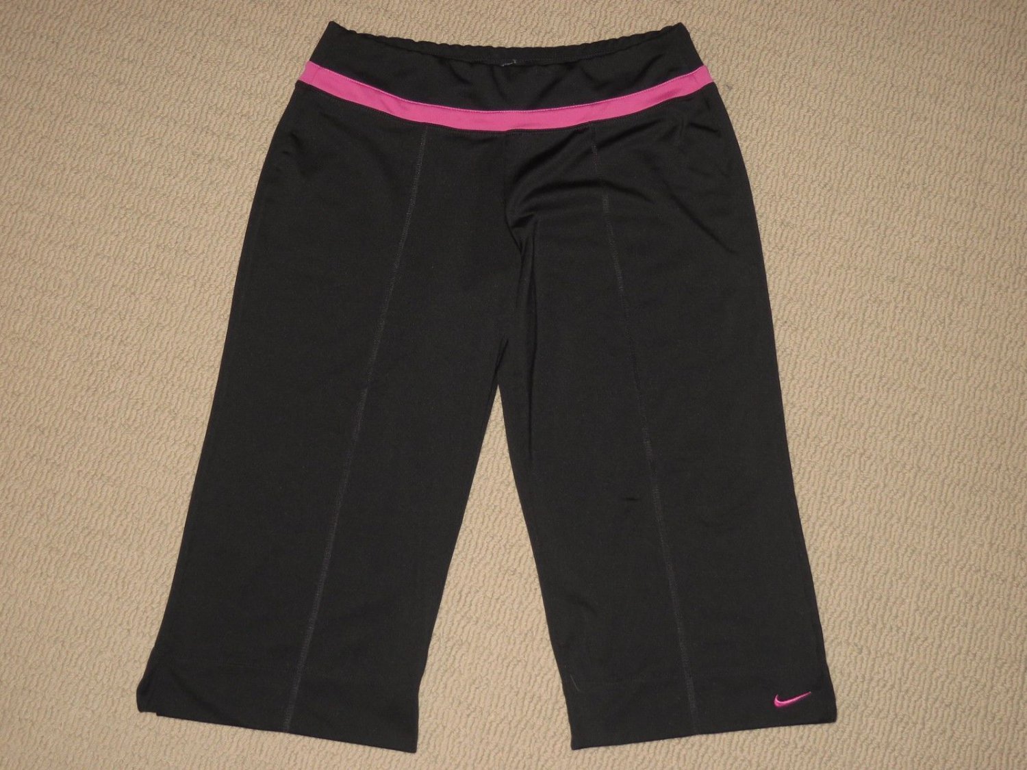 Womens Nike Performance Stretch Cropped Capri Pants Medium 8-10 Black Athletic