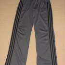 Boys Adidas 3 Stripes Track Pants Sweatpants Youth XL Gray 2 Pockets Athletic