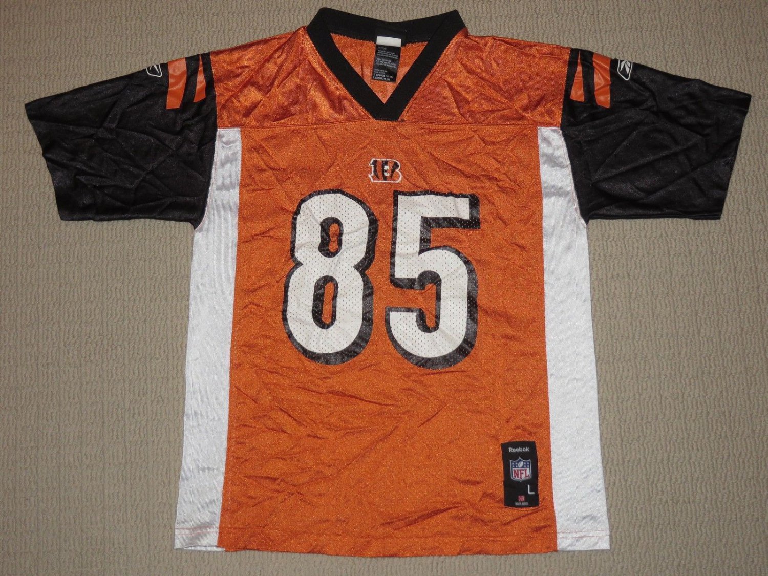 NFL Cincinnati Bengals Chad Johnson Ochocinco 85 Jersey Youth Large 14-16 Reebok