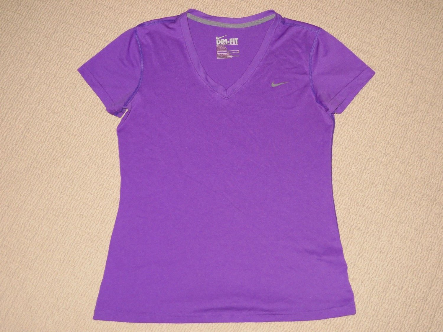 Womens Nike Dri-Fit Regular Fit Shirt Top V-Neck Medium Purple Athletic Running