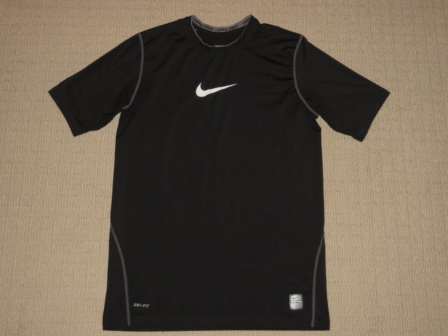 Boys Nike Pro Fitted Dri-Fit Short Sleeve SS Shirt Youth XL XLarge 18-20 Black