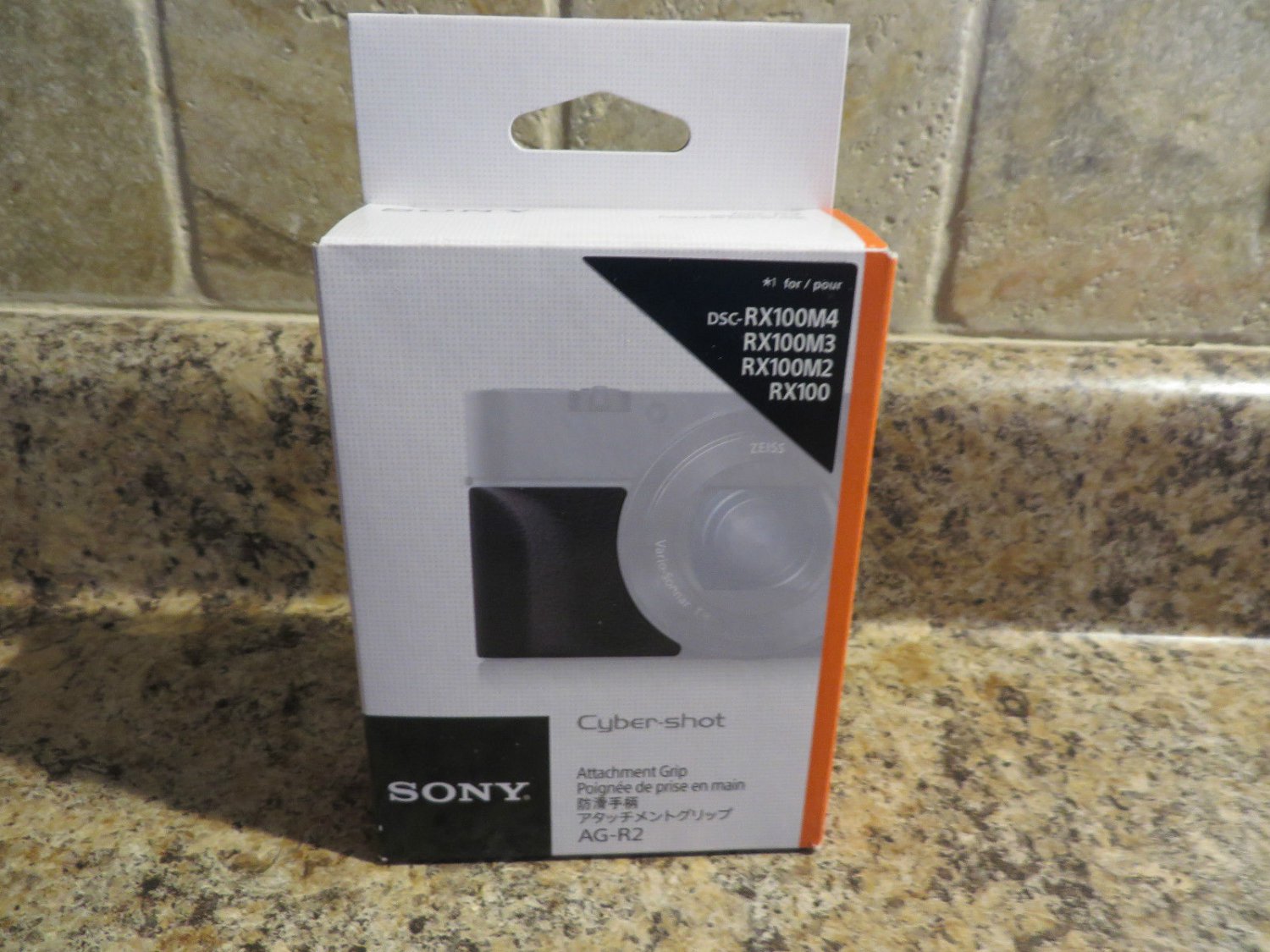 SONY AG-R2 Attachment Grip for Cyber-Shot DSC-RX100M3/RX100M2/RX100 Original New