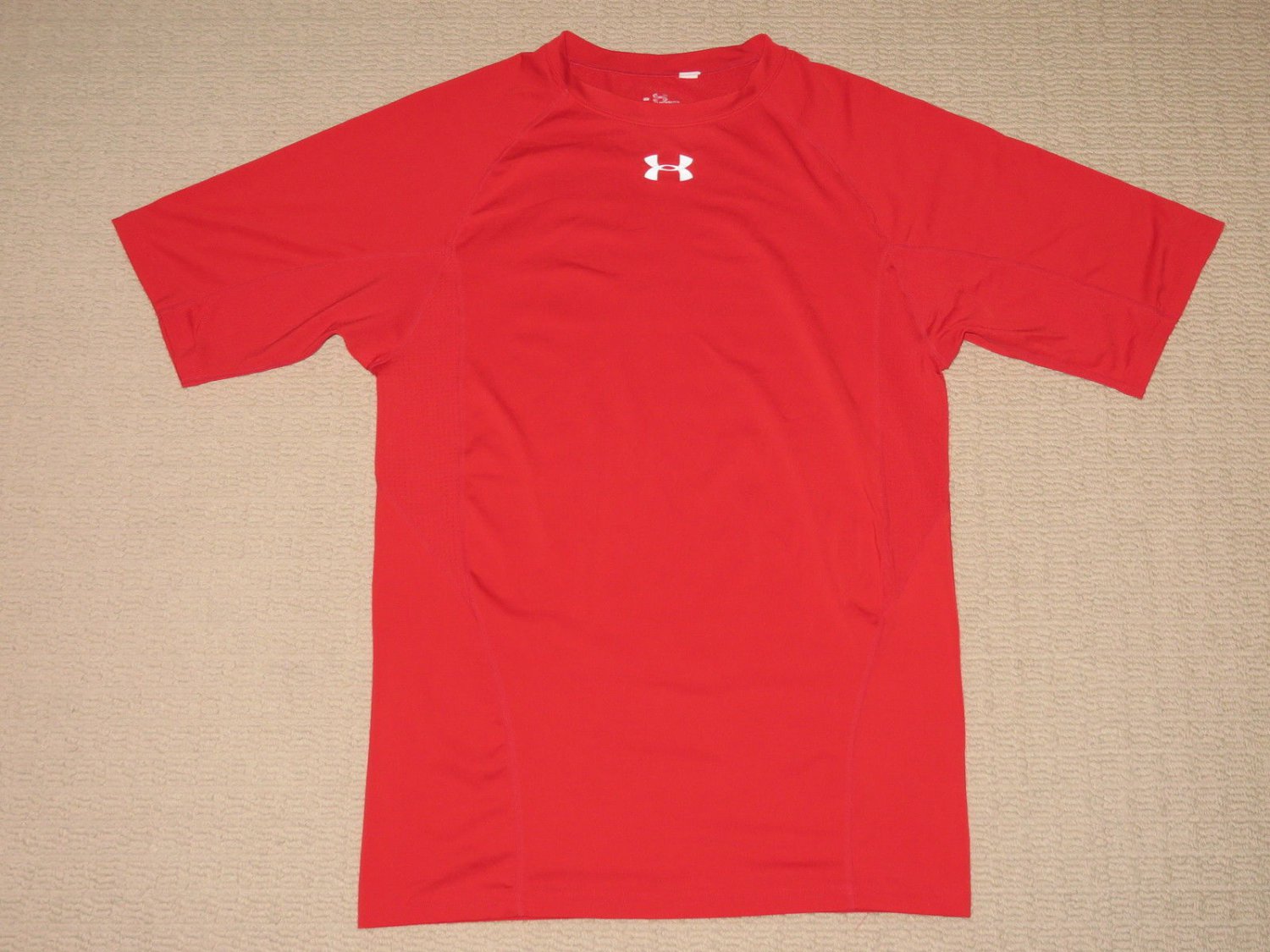 Mens Under Armour Compression Base Layers Short Sleeve SS Shirt MD Medium Red