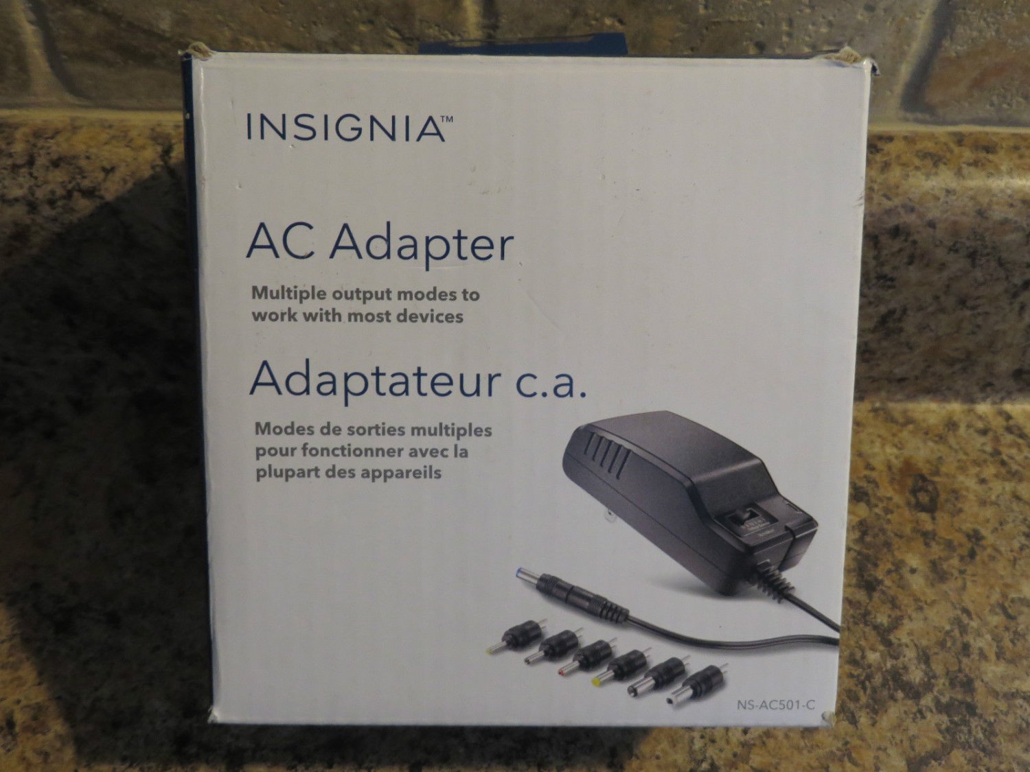 Insignia 7-Tip AC Adapter Set (NS-AC501-C) Black -NEW-Open Box- FREE SHIPPING