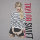 Concert Taylor Swift The Red Tour 2013 T Shirt Medium Gray Country Pop Singer