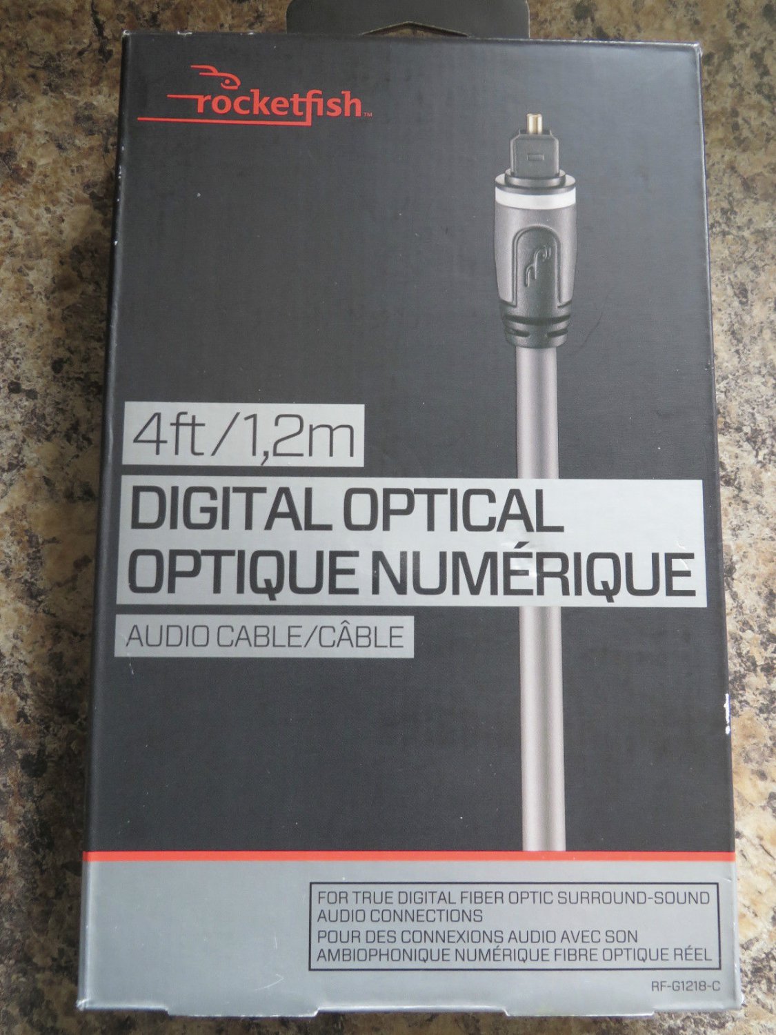 Rocketfish 1.2m (4 ft.) Digital Optical Audio Cable (RF-G1218-C) FREE SHIPPING