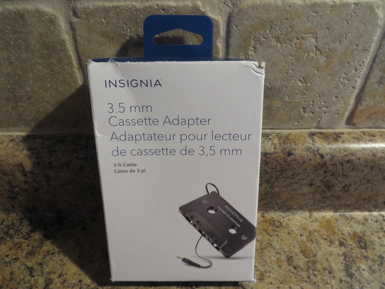 Insignia Cassette Adapter (NS-CA2E-C) - NEW- OPEN BOX- FREE SHIPPING