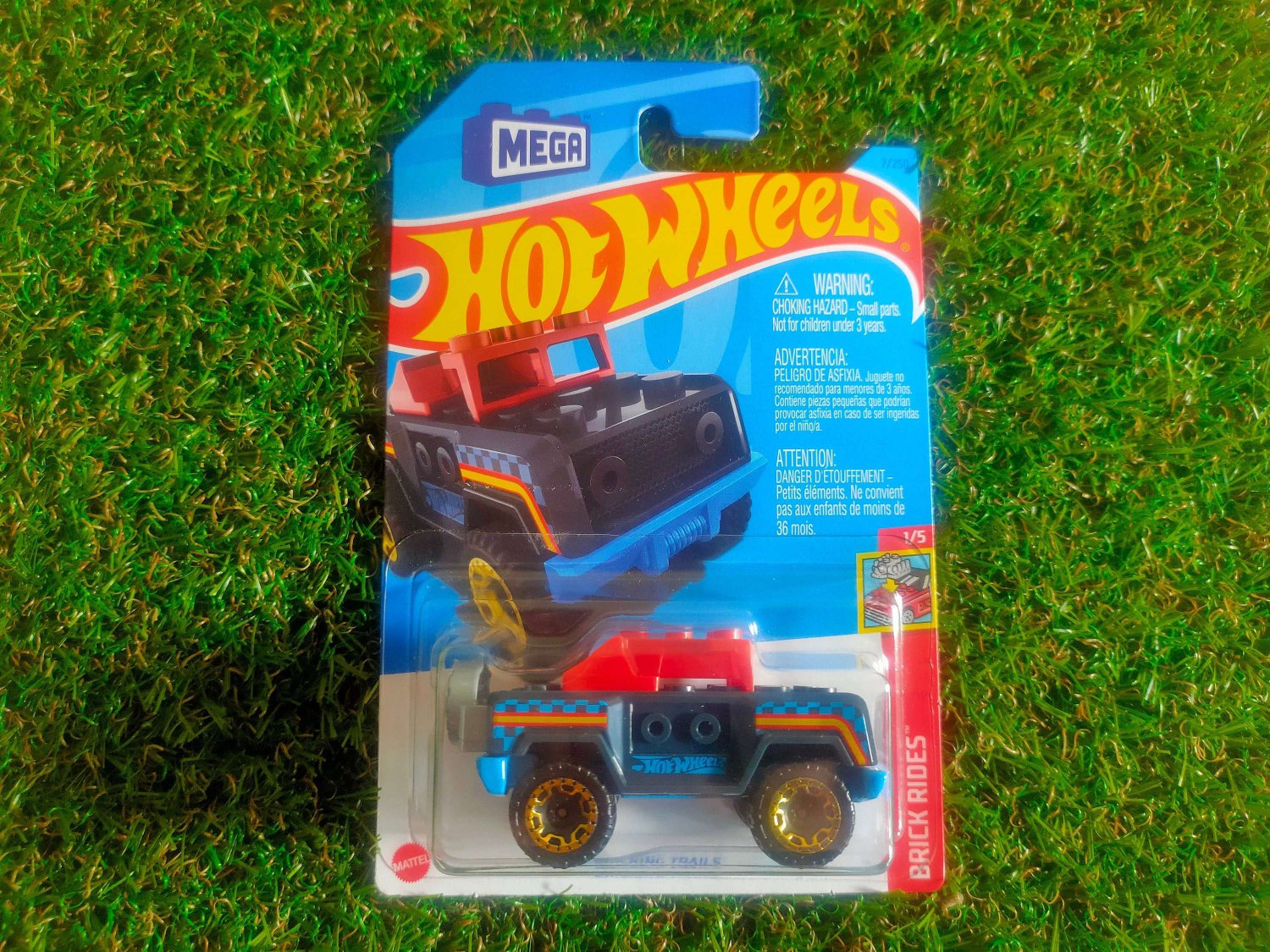 Hot Wheels Bricking Trails