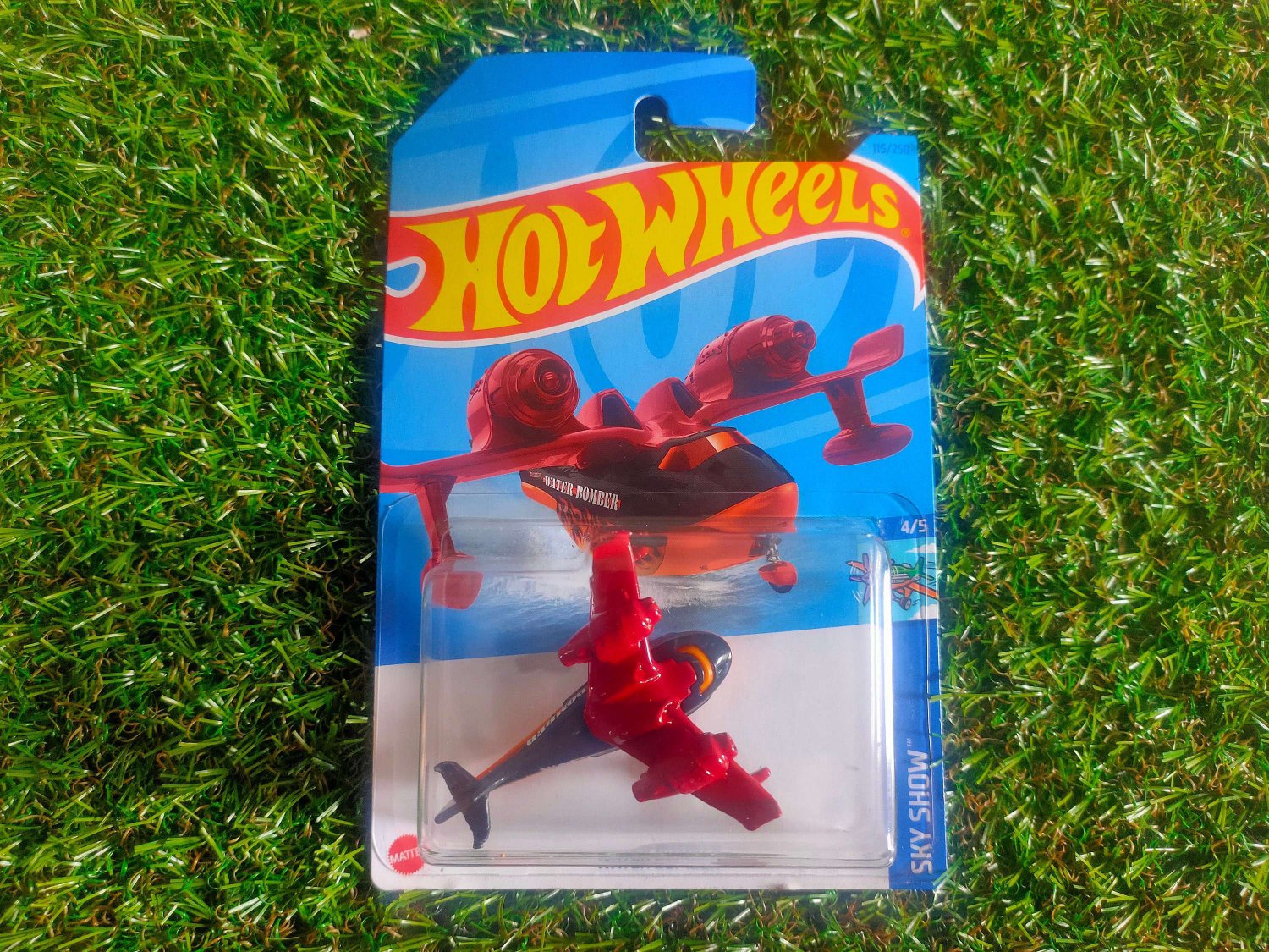 Hot Wheels Water Bomber
