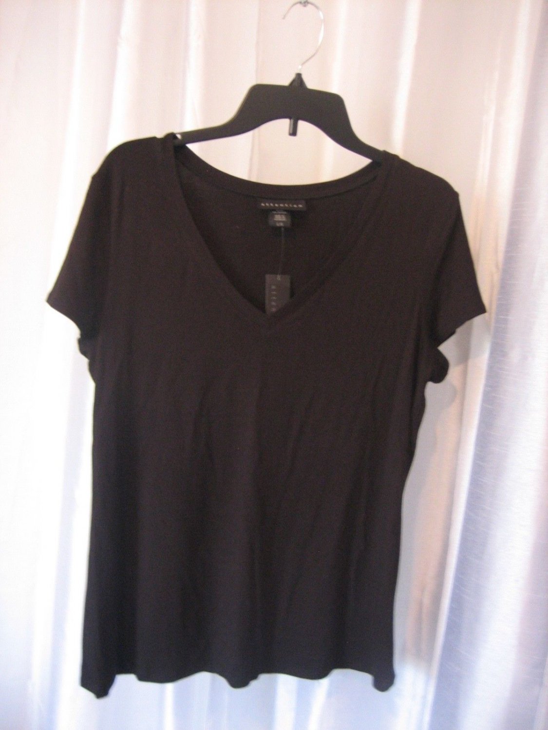 Attention Women's Black Short Sleeve V Neck Shirt 95%Rayon/5%Spandex Sz L NWWT
