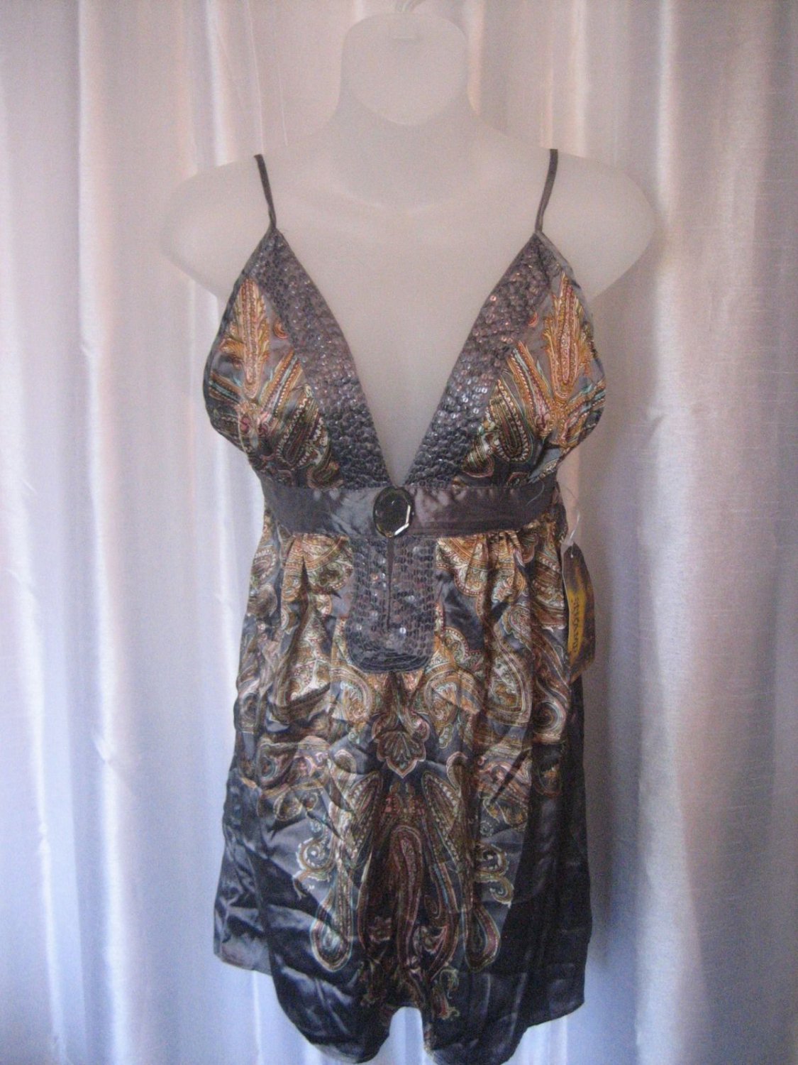 Tramp Junior Size Grey Sequined Paisley Spaghetti Strap Shirt Sz S NWWT 100%Poly