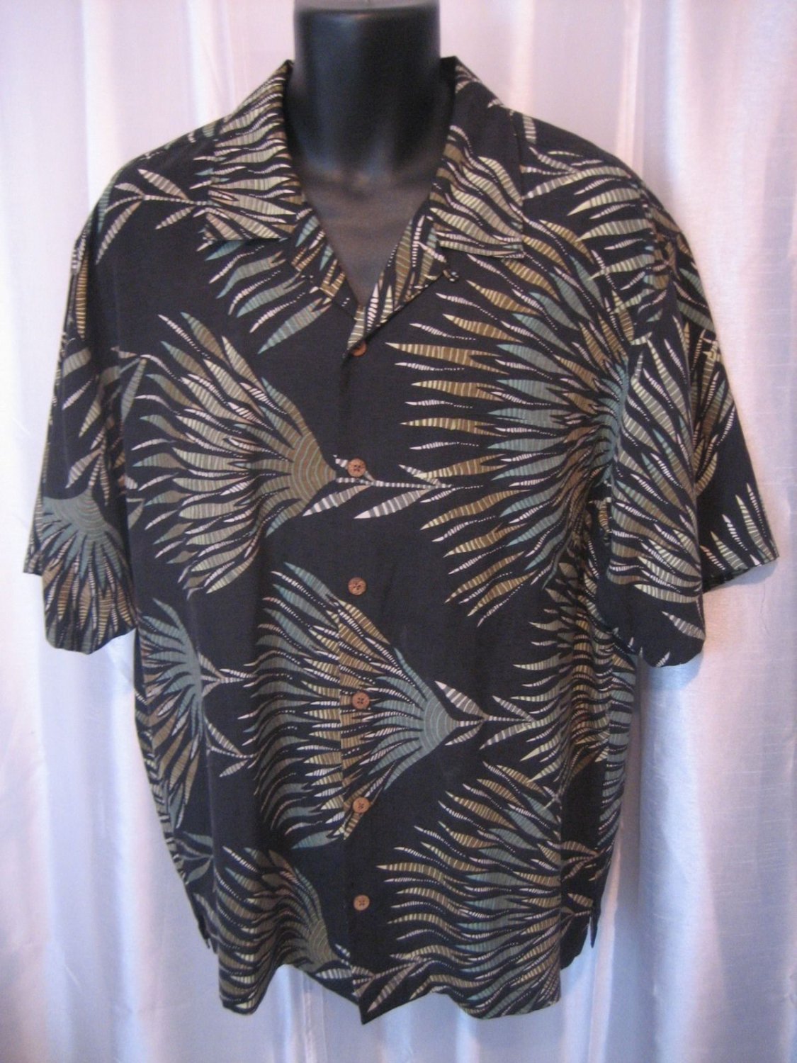 Tommy Bahama Men's Hawaiian Button Down Black/Green 100% Silk Shirt Sz ...