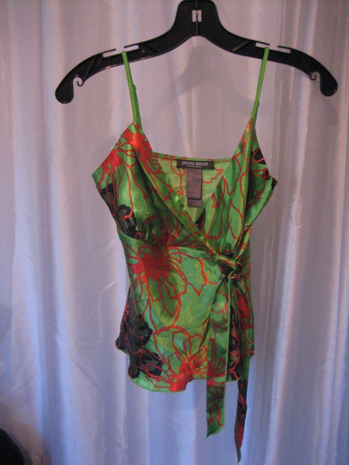 Bisou Bisou Michele Bohbot Green Satin Spaghetti Strap Shirt/Top Sz 2 Pre-Owned