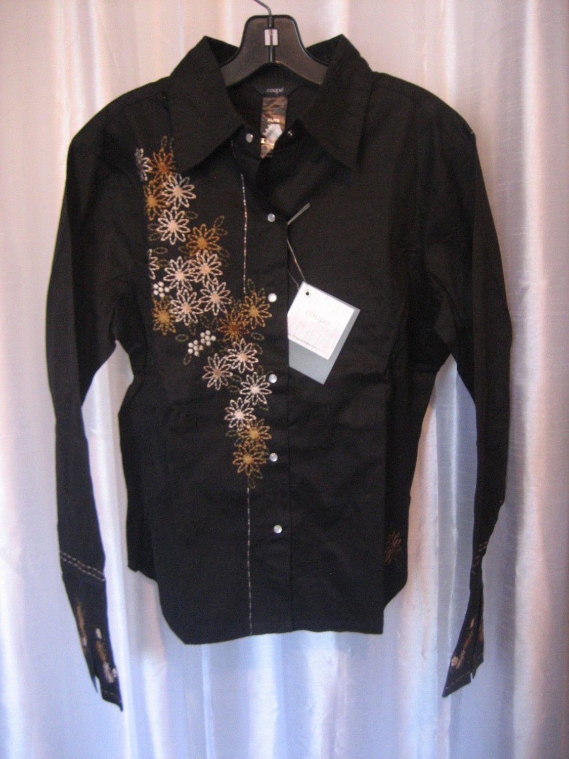 Coupe Junior Size Long Sleeve Black Floral Stitched Button Down Blouse SzXL NWWT