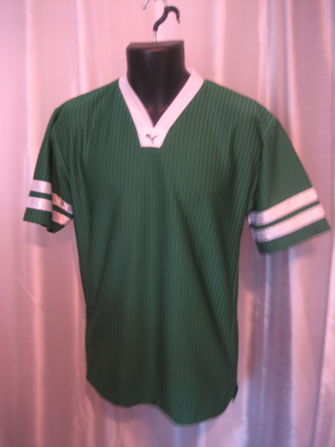 Puma Men's Green & White Pullover Short Sleeve Shirt Sz Small PreOwned Polyester