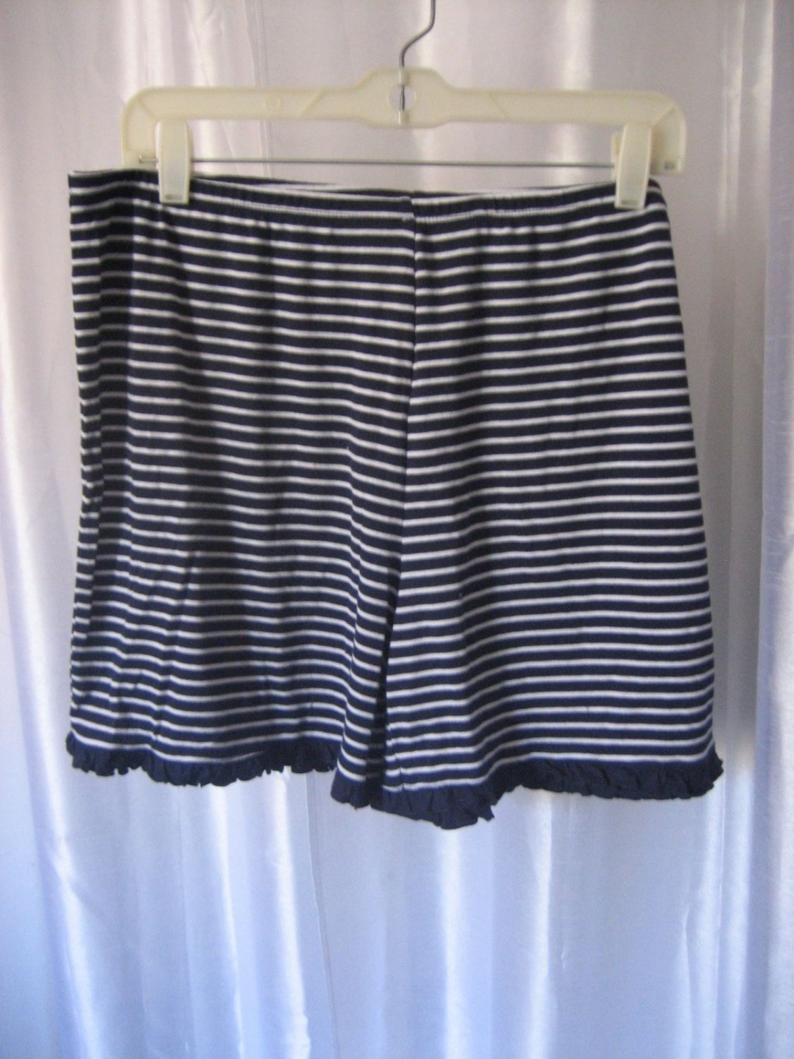 Lauren Ralph Lauren Women's Navy & White Striped 100% Cotton Shorts Pre-Owned