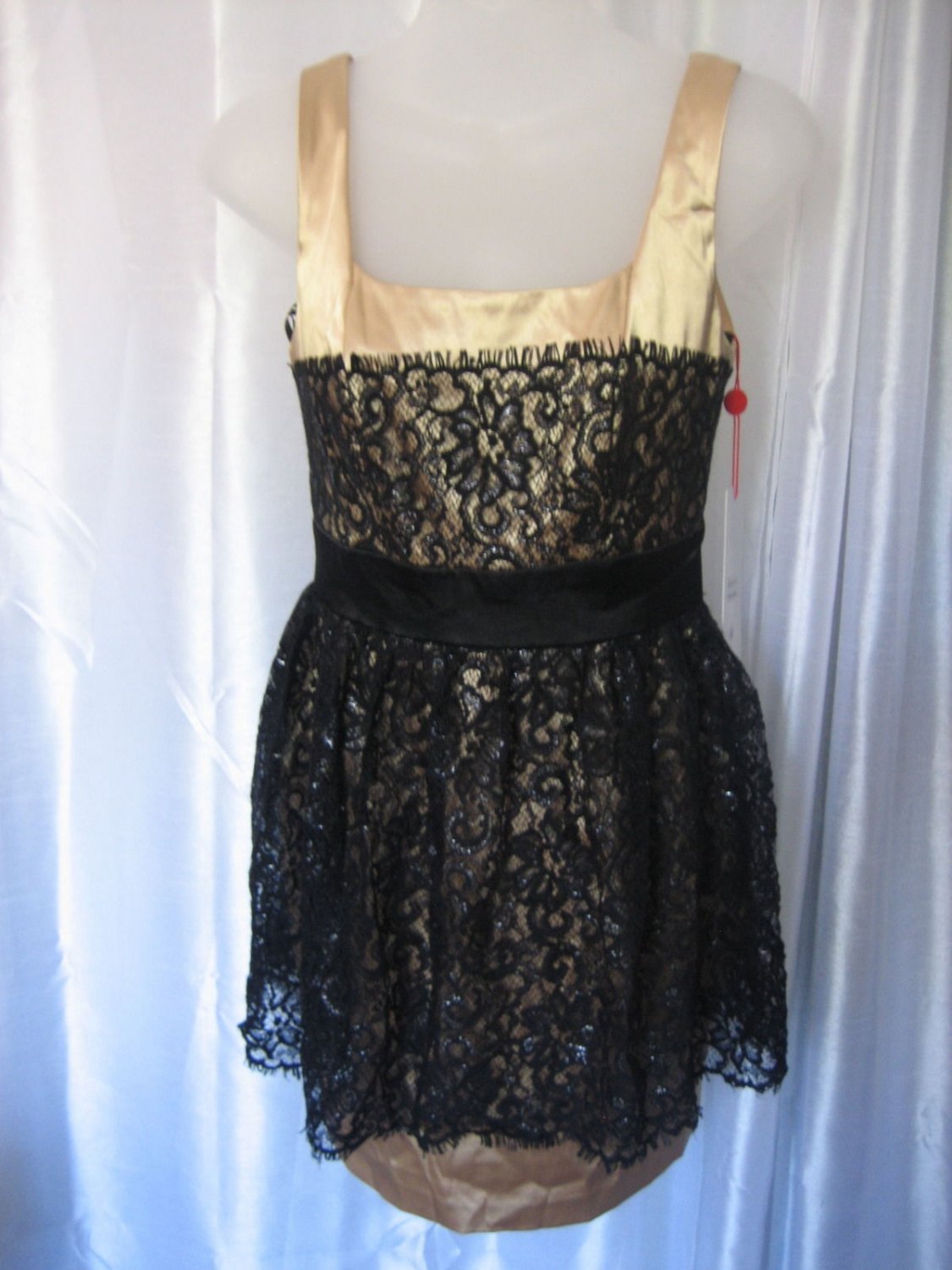 Decoded 1.8 Women's Junior Size Gold & Black Lace Sleeveless Dress Sz 2 NWT
