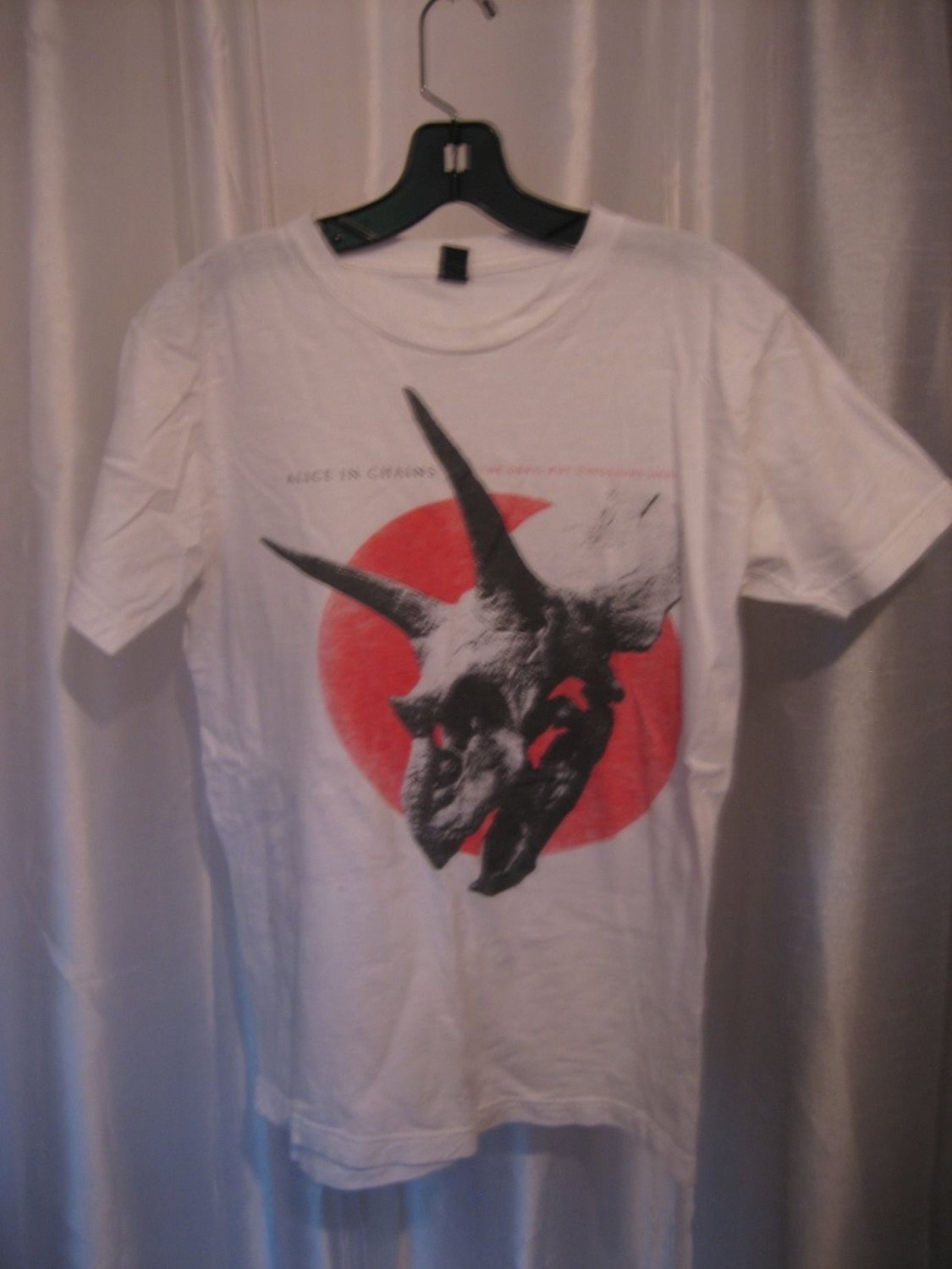 Alice in Chains The Devil Put Dinosaurs Here Men's White T Shirt Sz M Pre-Owned